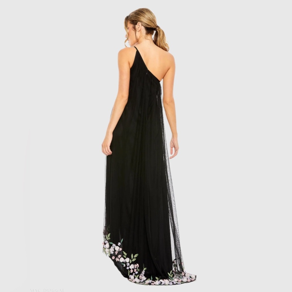MAC DUGGAL
Black One Shoulder Trapeze Embellished High Low
Gown Holiday Party - Picture 3 of 3